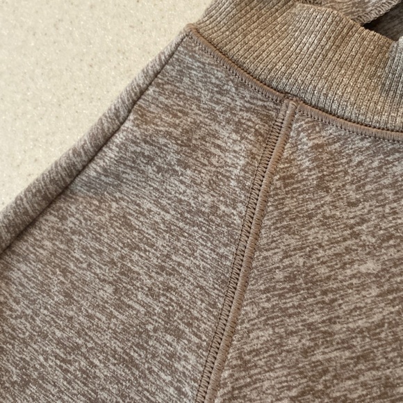 Athleta Brown Long Sleeve Shirt Activewear Women Size Medium - Picture 5 of 11